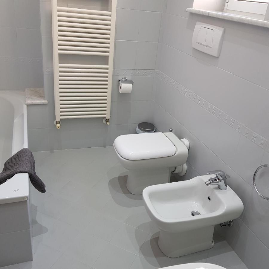 La Terrazza Apartment,A 50 Mt Dal Mare Varazze Rum bild